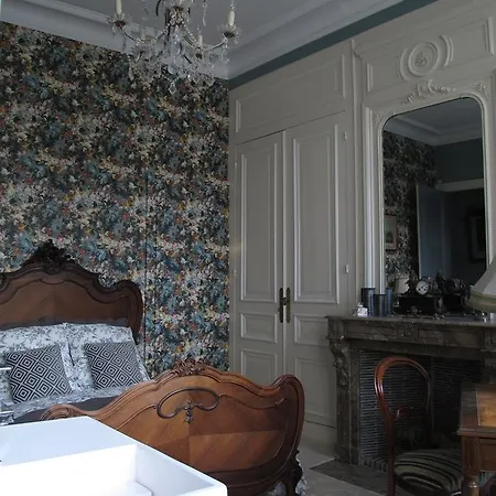 La Bourgogne En Bed & Breakfast 4*