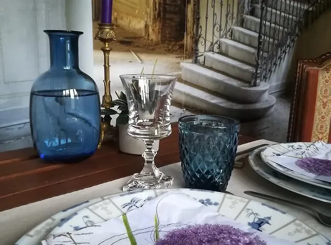 La Bourgogne En Отель типа 