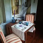 La Bourgogne En Couette-café Lille