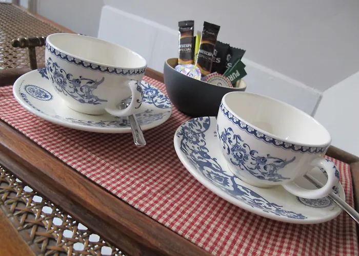 Oda ve Kahvaltı La Bourgogne En 4*